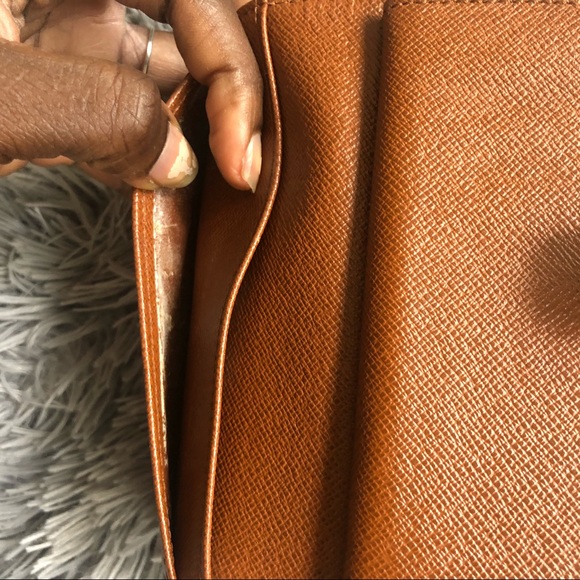 Louis Vuitton Porte Monnaie Wallet - Picture 12 of 15